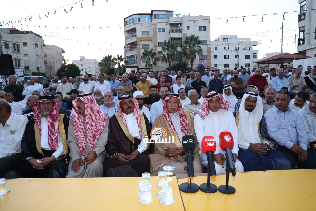 Madar Al-Saa Images 0.3709160434216088
