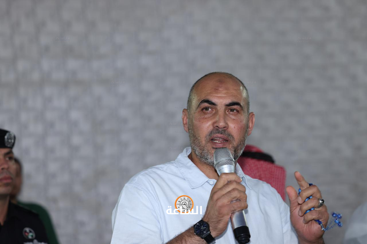 Madar Al-Saa Images 0.5520341394323297