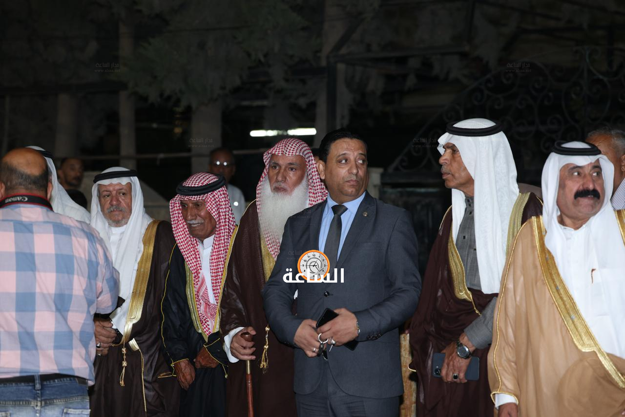 Madar Al-Saa Images 0.485473331198657