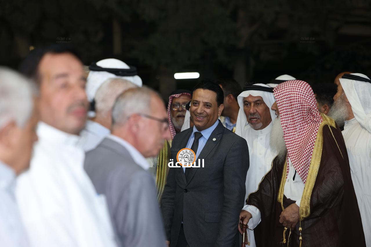 Madar Al-Saa Images 0.2397406981682213
