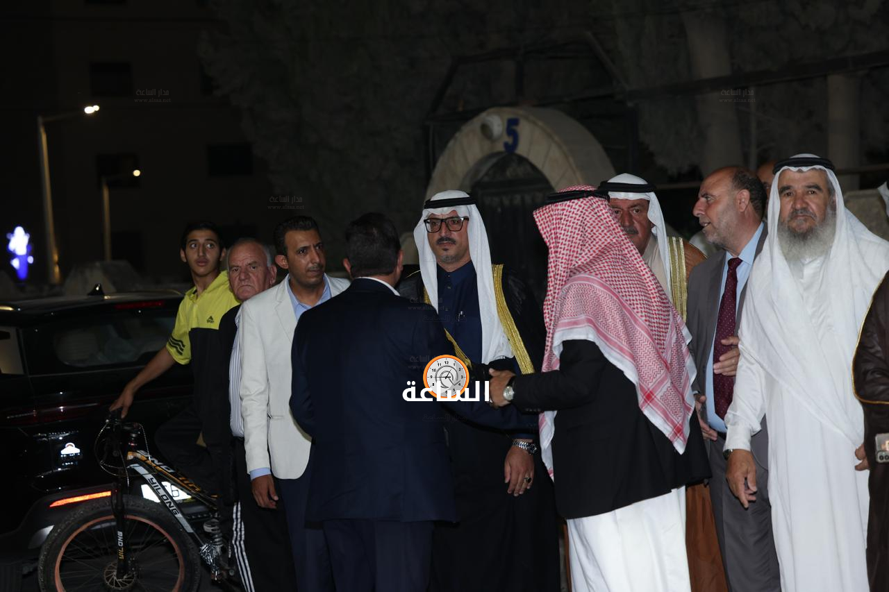 Madar Al-Saa Images 0.45552980473531446