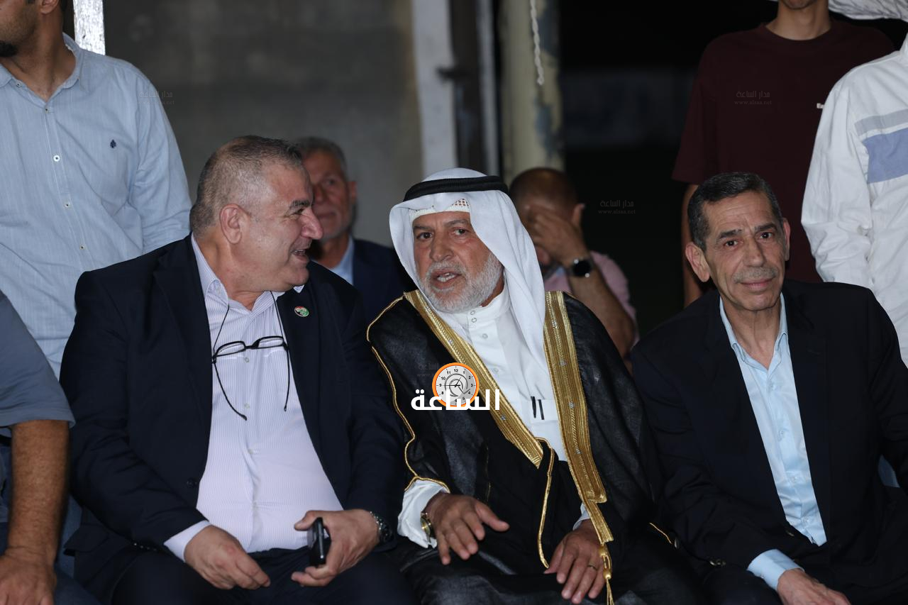 Madar Al-Saa Images 0.7900679047939111