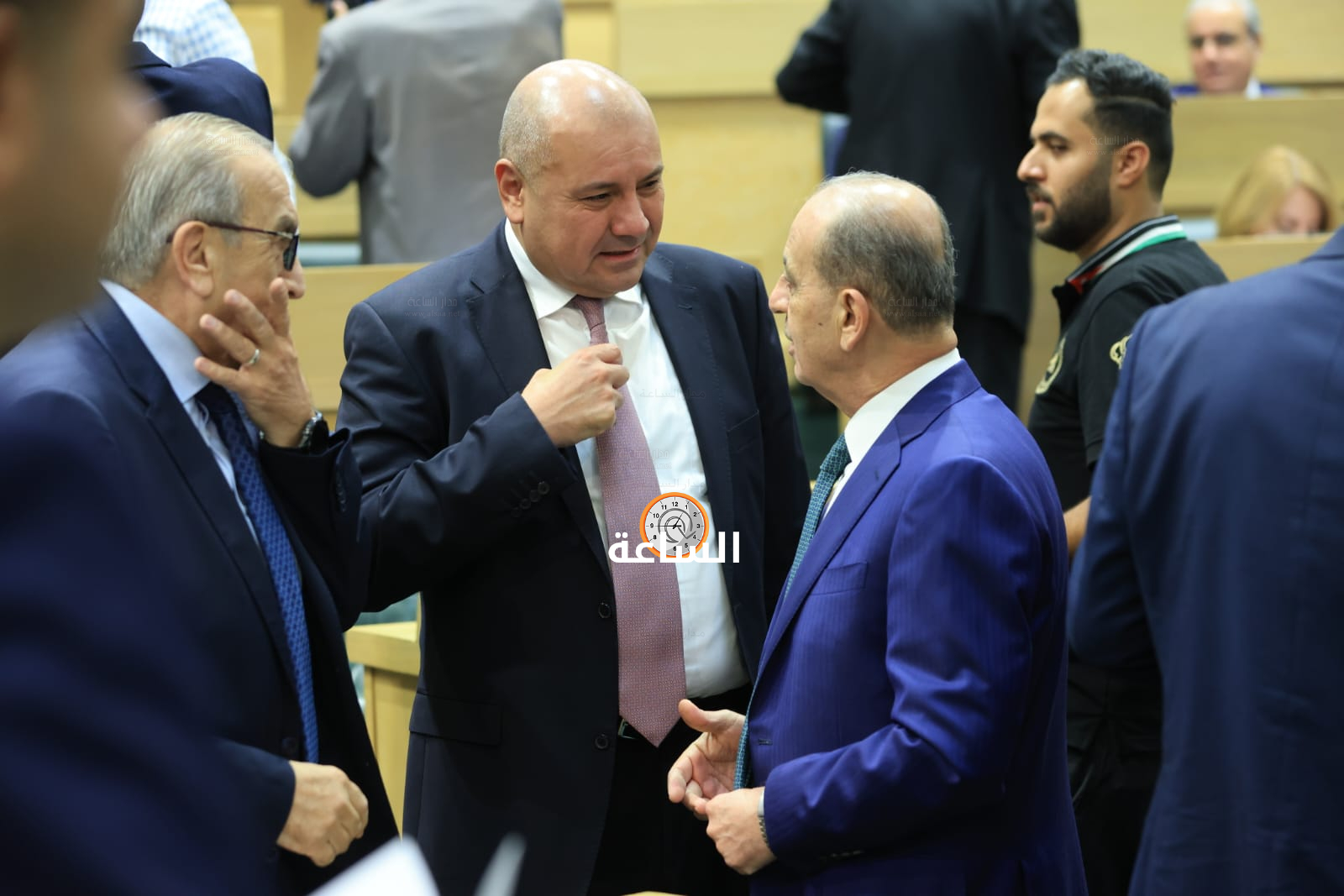 Madar Al-Saa Images 0.05938999064940609