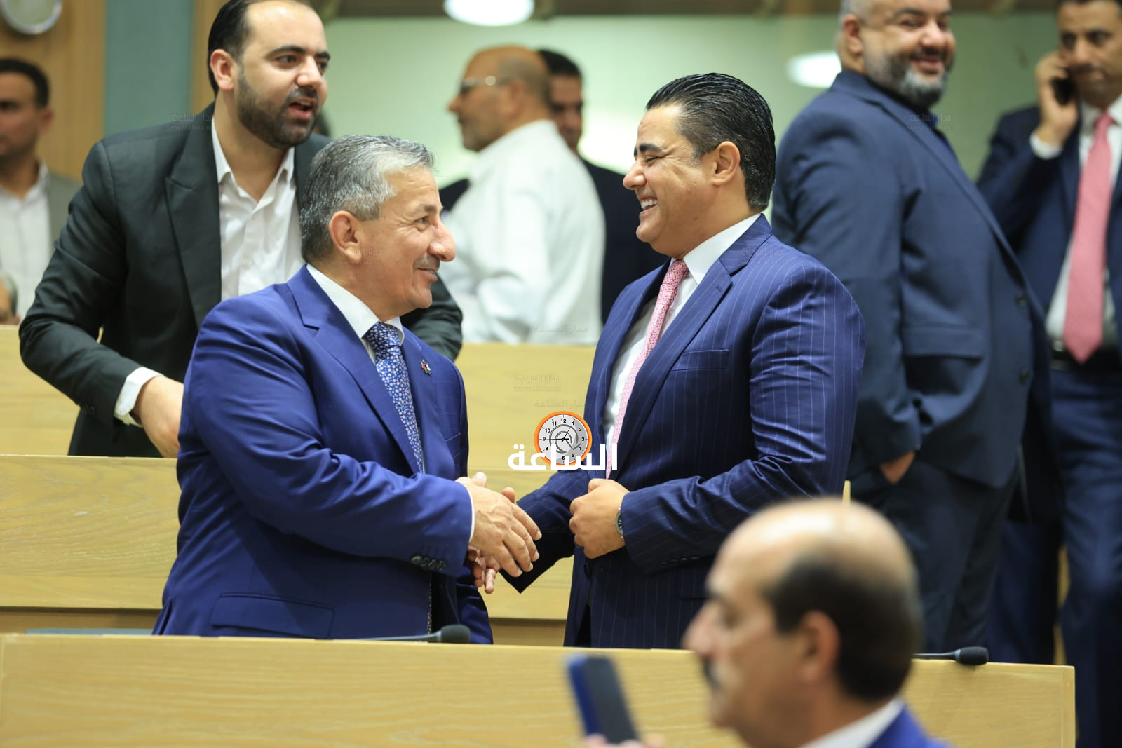 Madar Al-Saa Images 0.16288643258979973