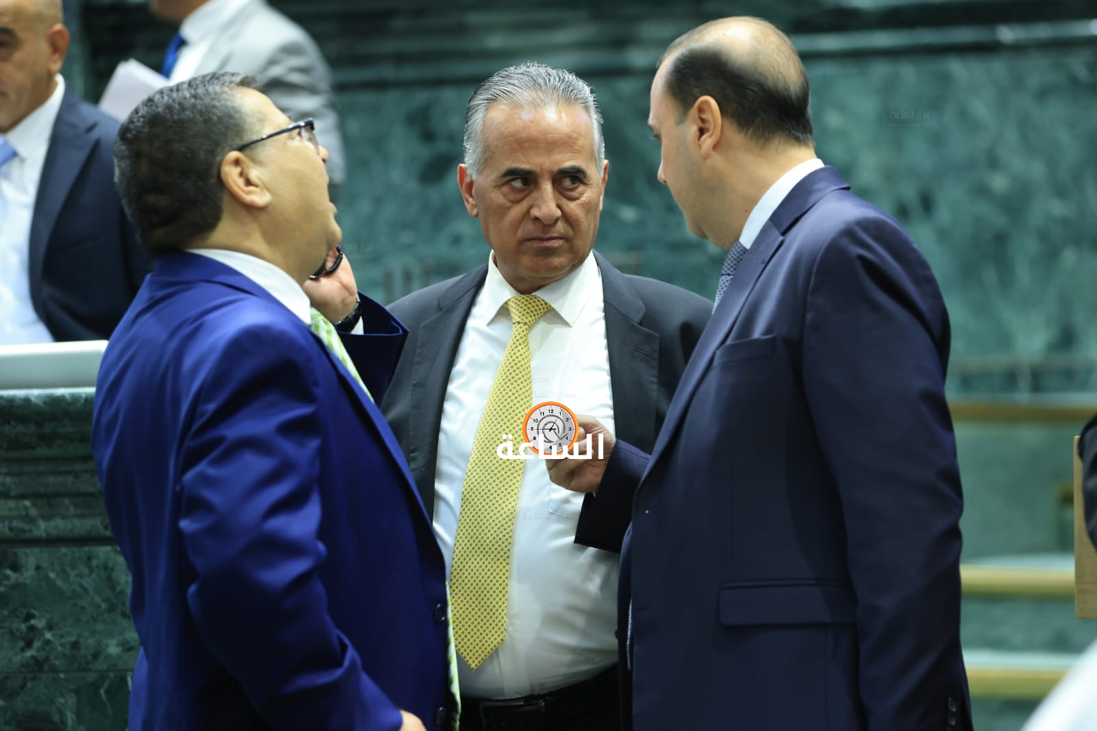 Madar Al-Saa Images 0.21952428880203312