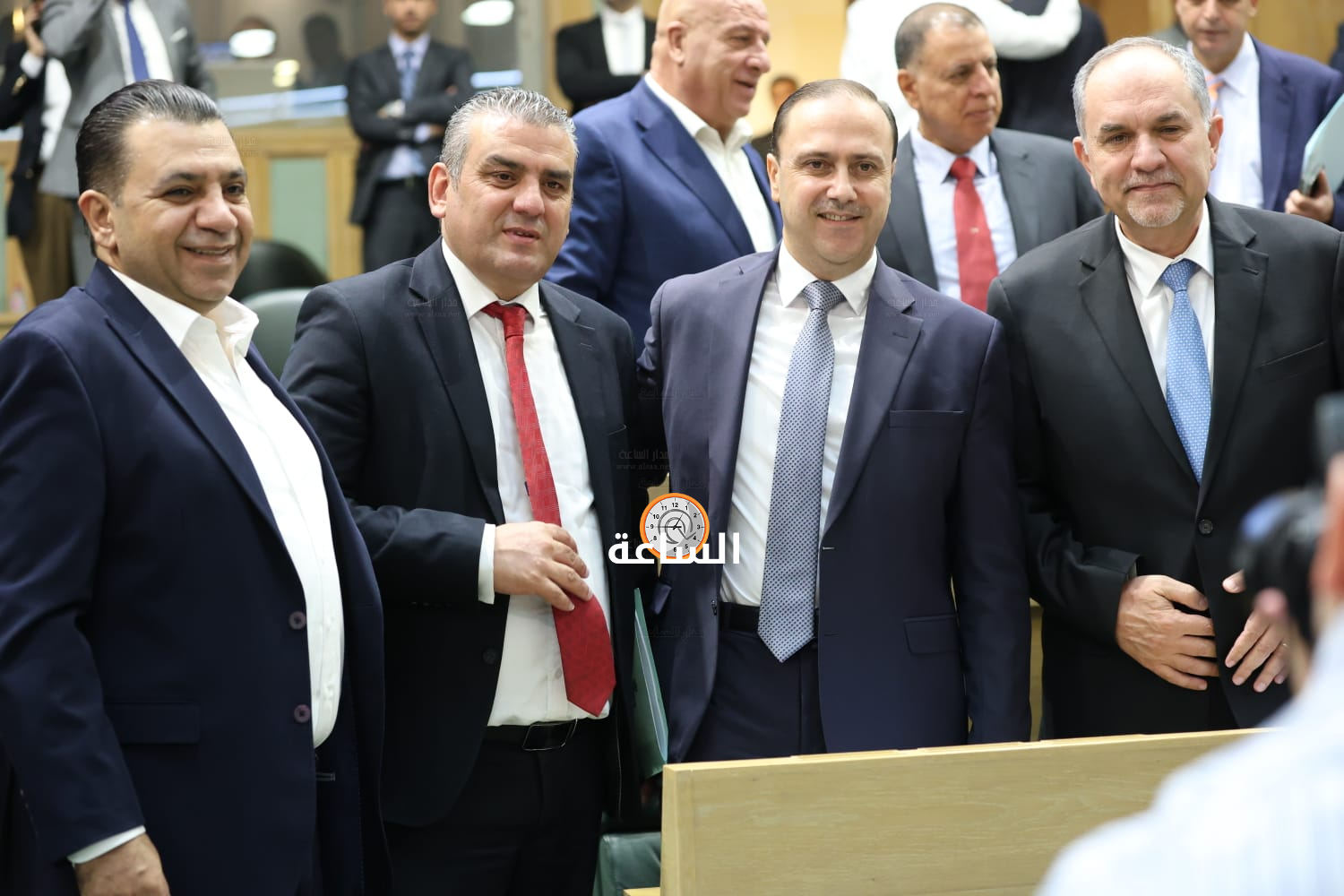 Madar Al-Saa Images 0.39747416305149363