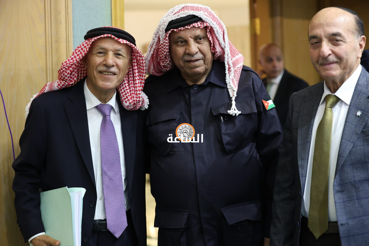 Madar Al-Saa Images 0.04545521571271249