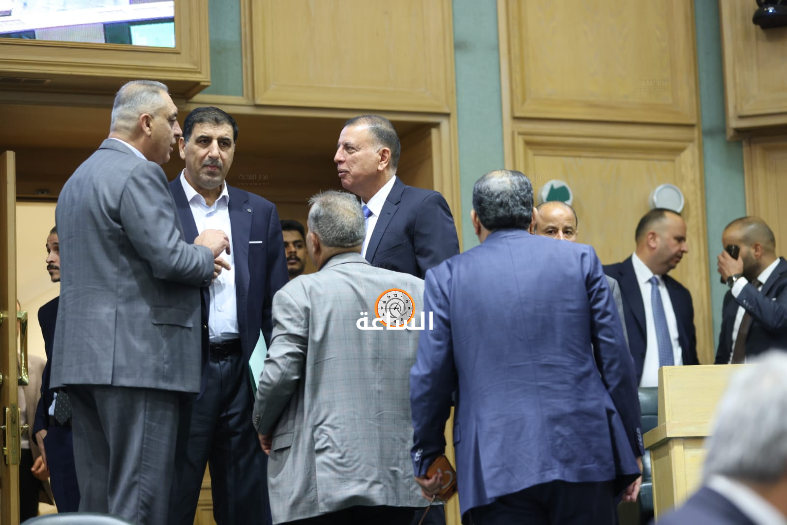 Madar Al-Saa Images 0.5703271589018065