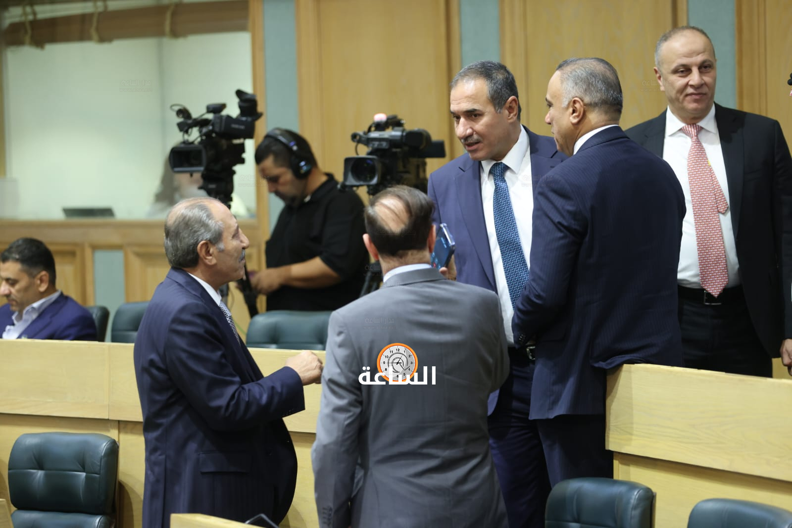 Madar Al-Saa Images 0.10687986810962902