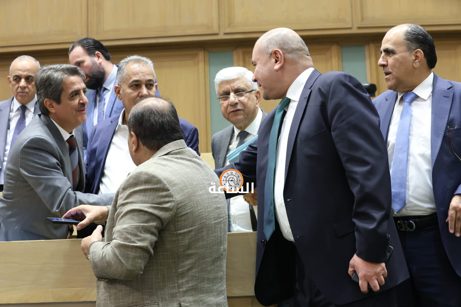 Madar Al-Saa Images 0.8460313830796968