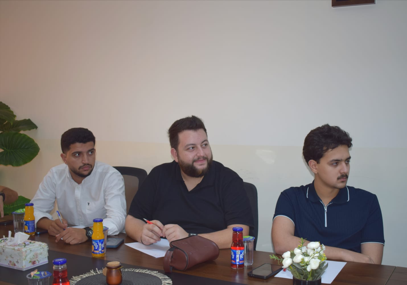 Madar Al-Saa Images 0.12677427836163613