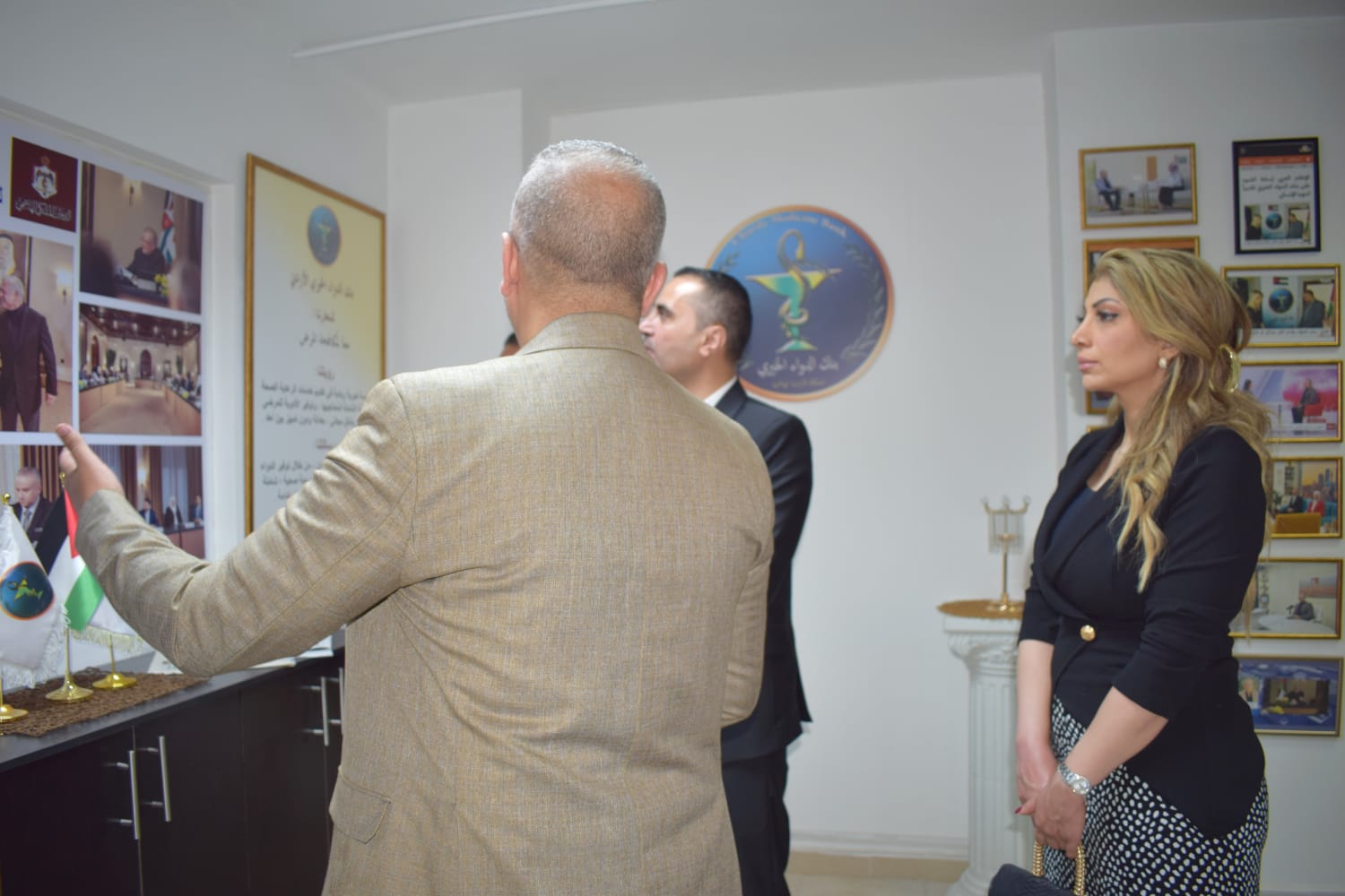 Madar Al-Saa Images 0.9602777458829042