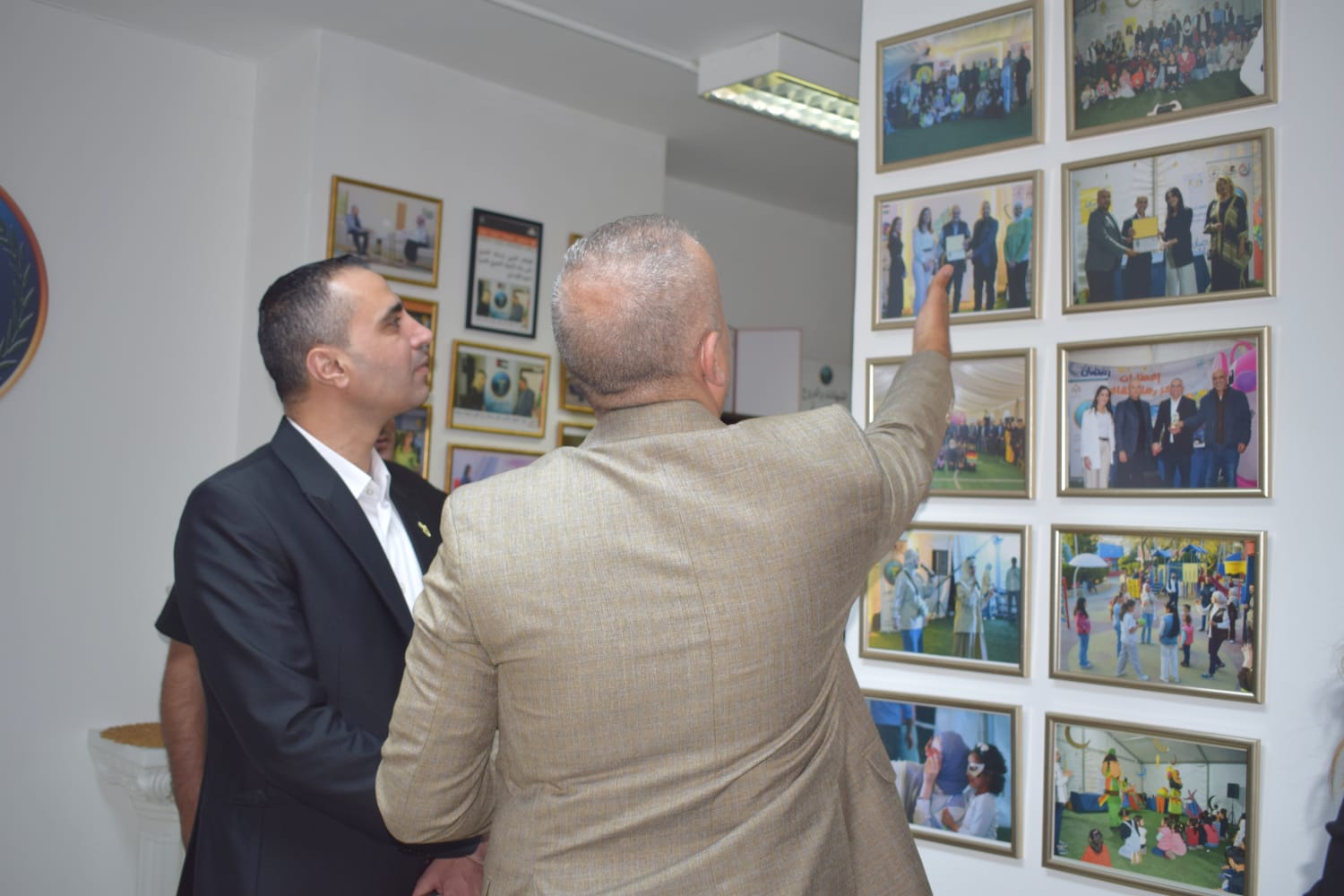 Madar Al-Saa Images 0.4492829488798229