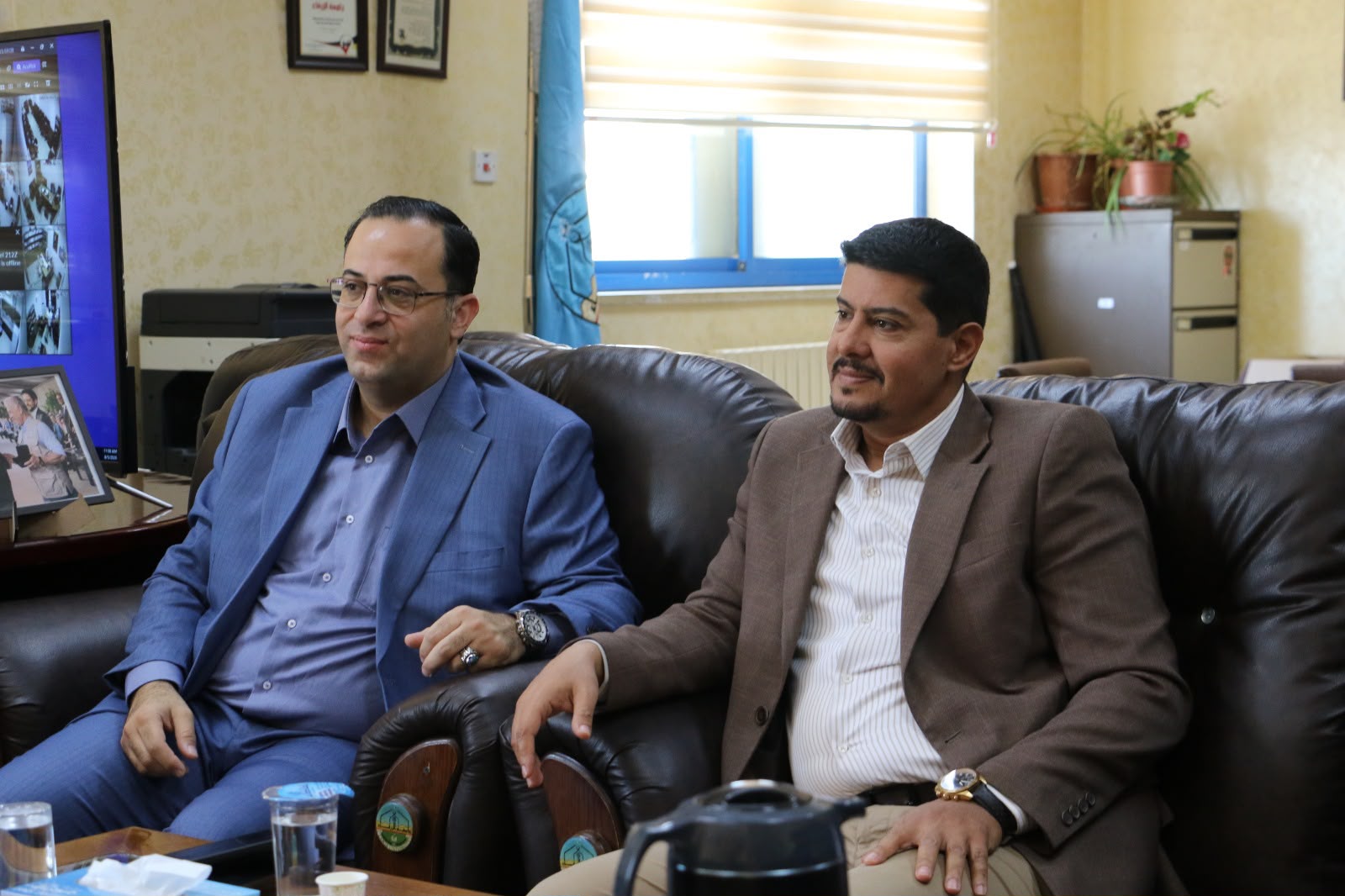 Madar Al-Saa Images 0.5817260302852227