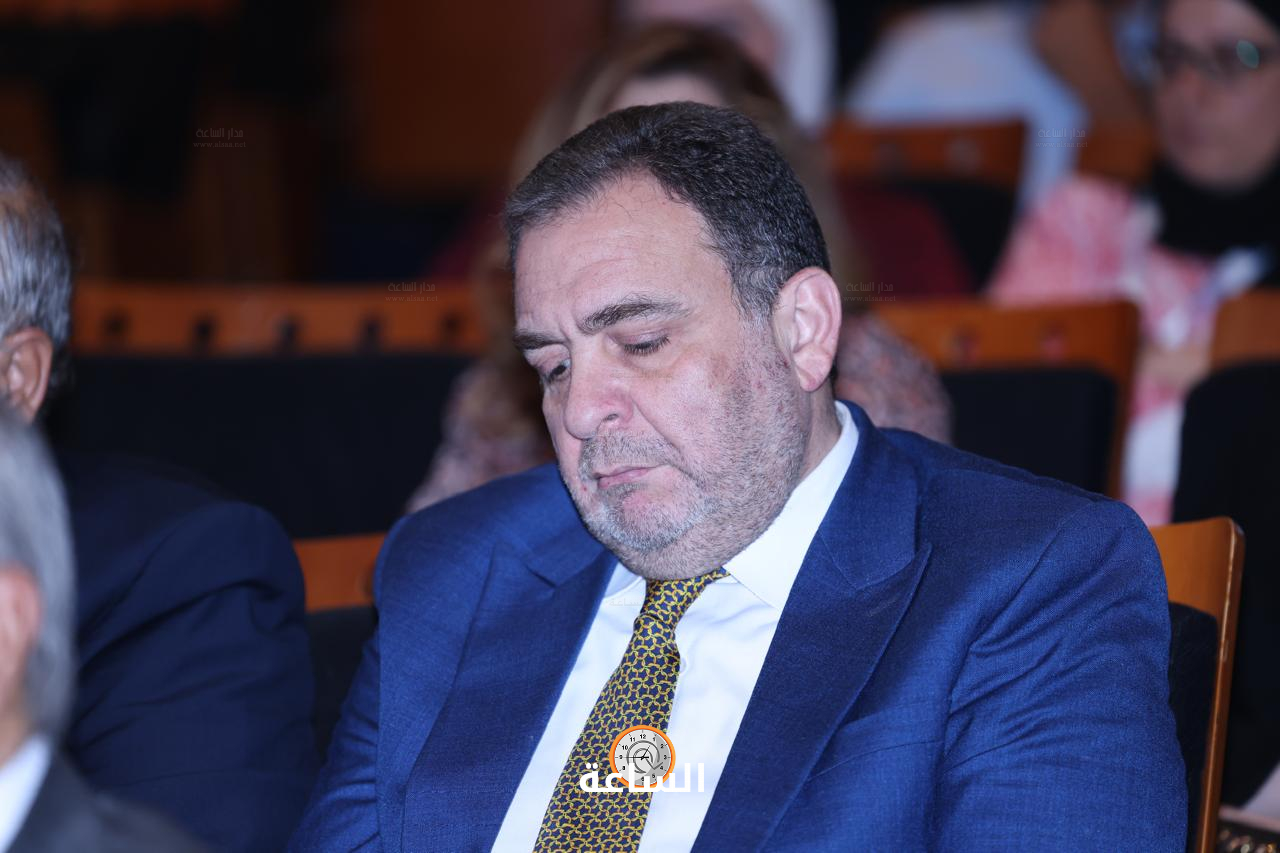 Madar Al-Saa Images 0.5335974473055638