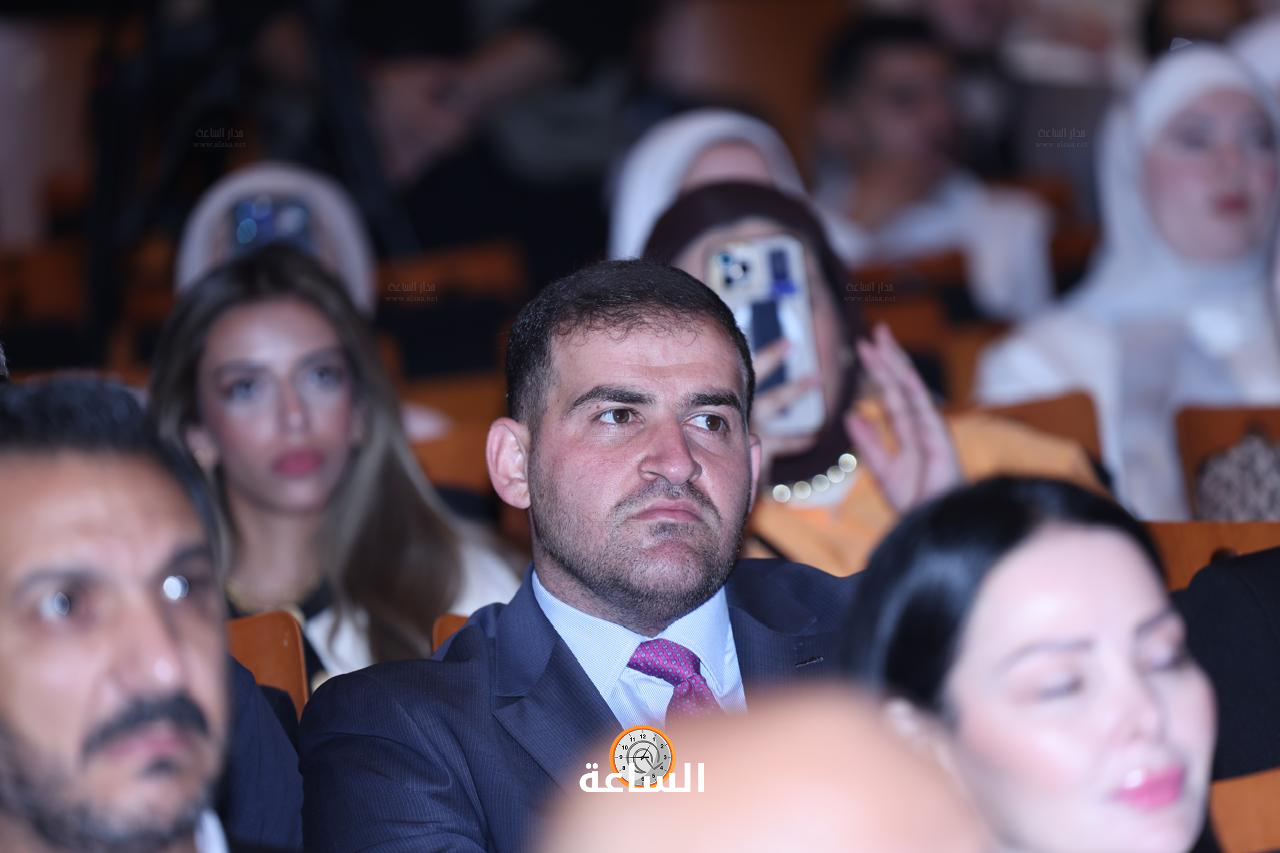 Madar Al-Saa Images 0.3456364440139984