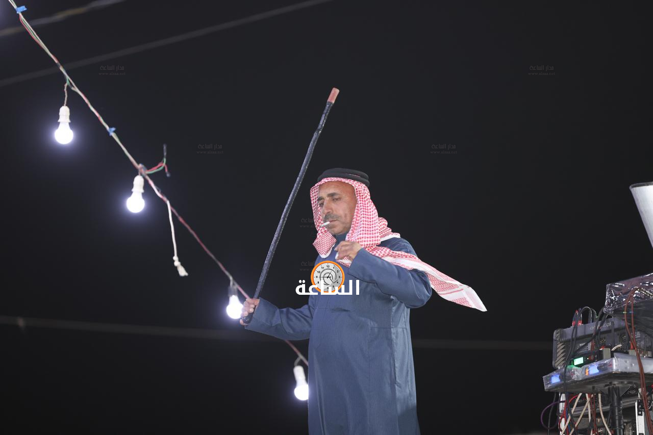 Madar Al-Saa Images 0.5746046689996813