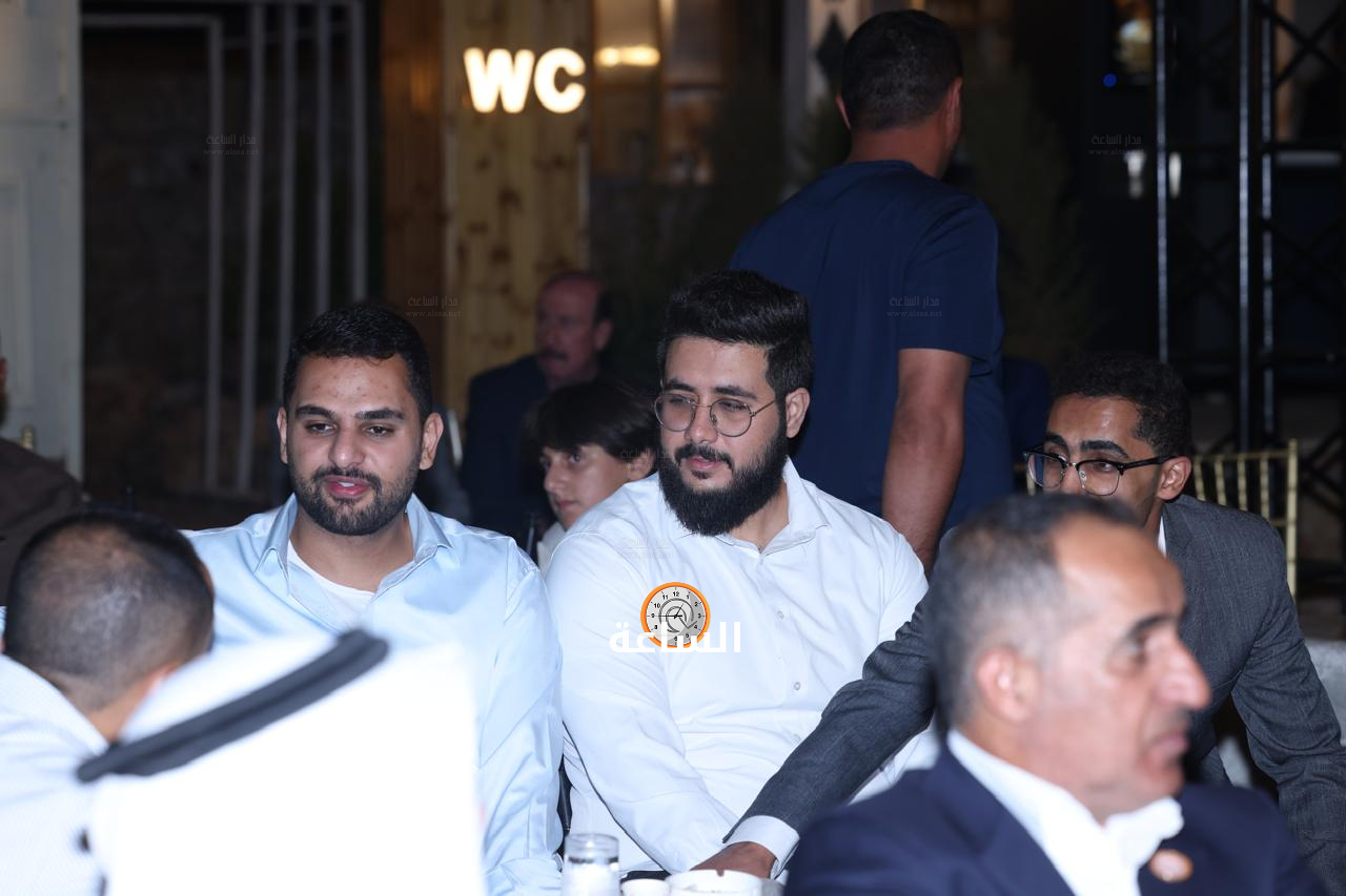Madar Al-Saa Images 0.1173017678789815
