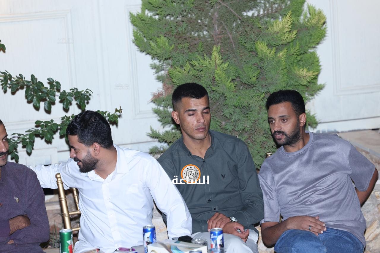 Madar Al-Saa Images 0.3724315795708252
