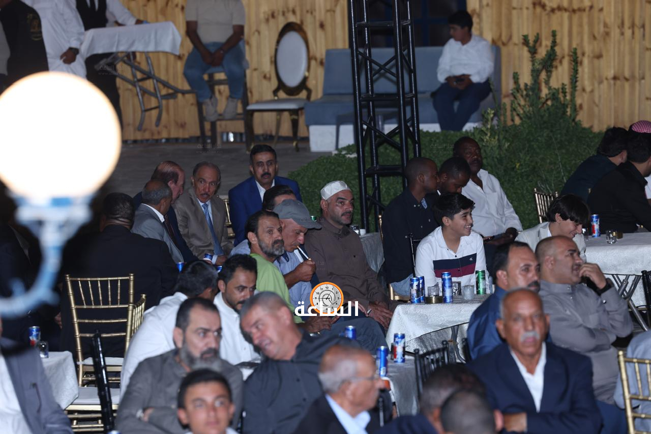 Madar Al-Saa Images 0.9172639564021342