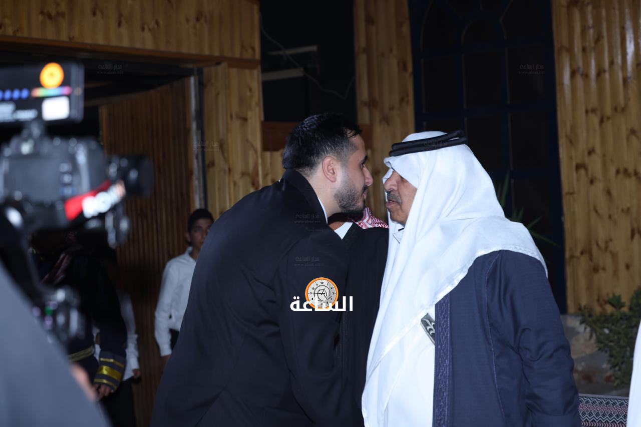Madar Al-Saa Images 0.5508975663051223