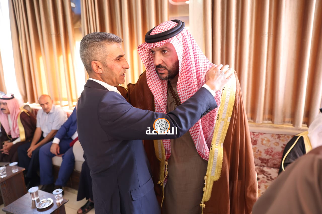Madar Al-Saa Images 0.10833138663933117