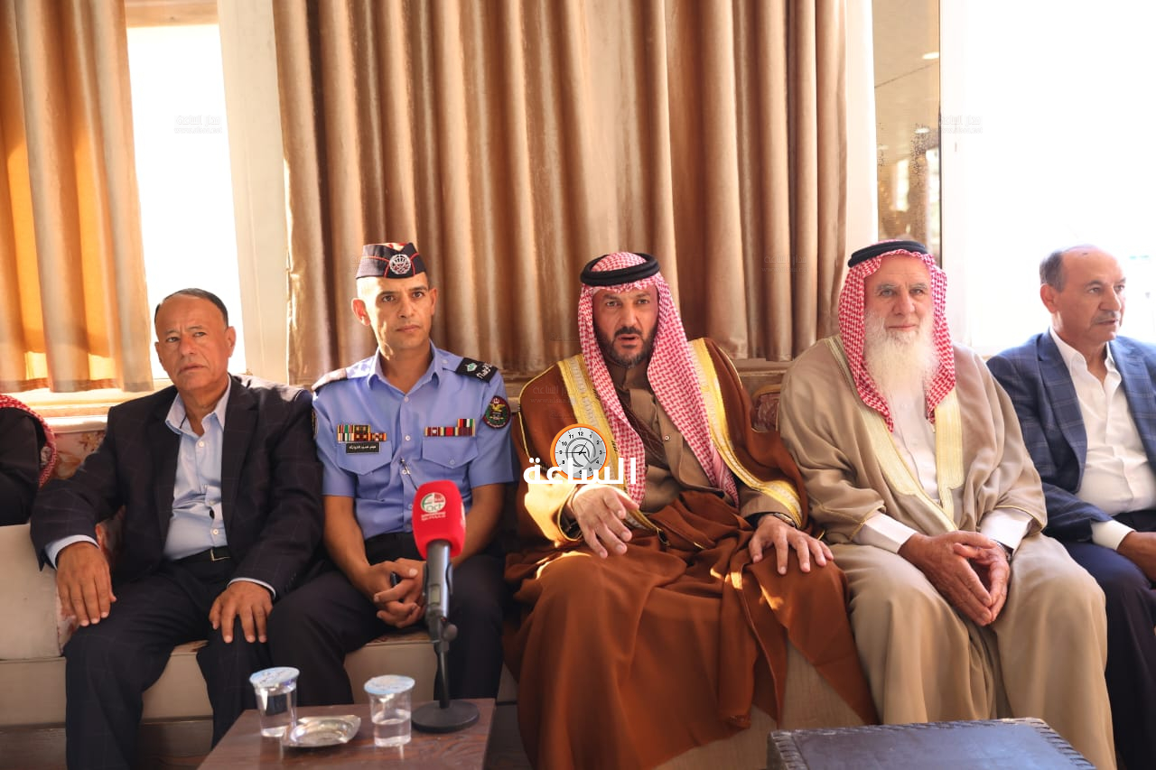 Madar Al-Saa Images 0.2907508186837169