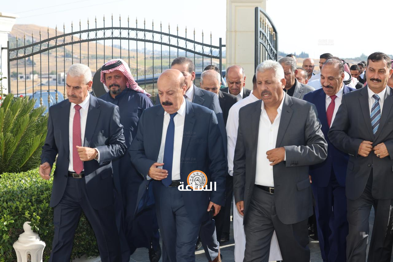Madar Al-Saa Images 0.9576425340884999