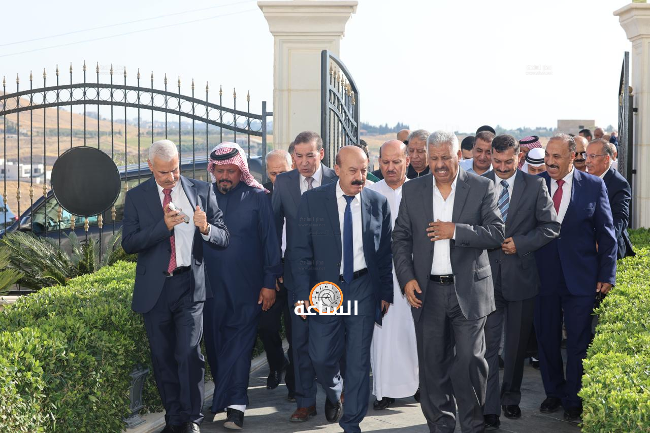Madar Al-Saa Images 0.19253025956518355