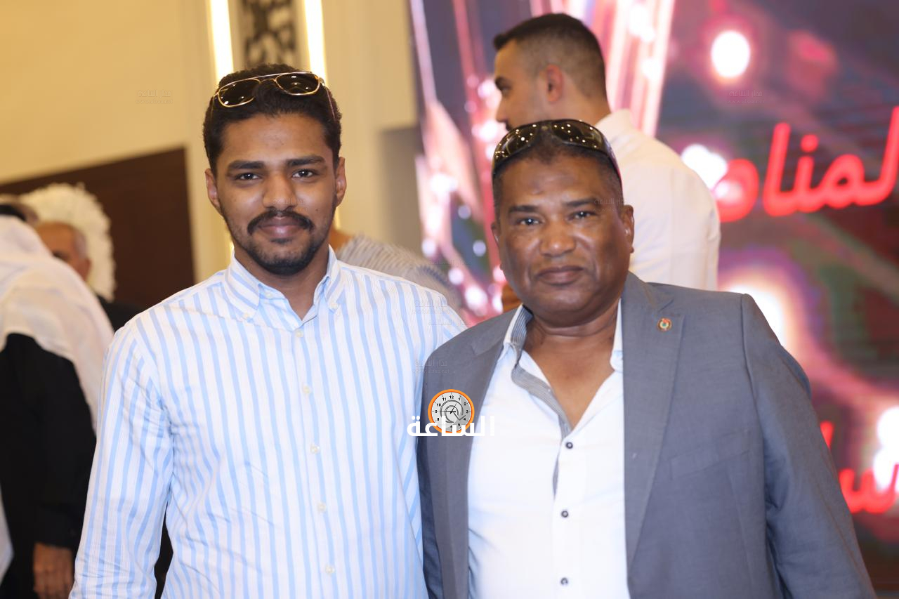 Madar Al-Saa Images 0.525088443674587