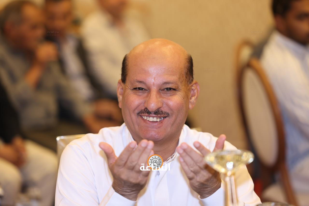 Madar Al-Saa Images 0.9252743455464646