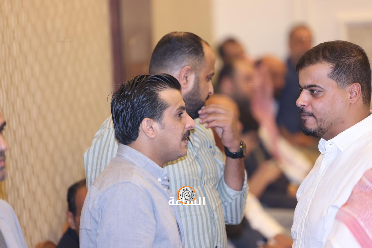 Madar Al-Saa Images 0.3310404131330985