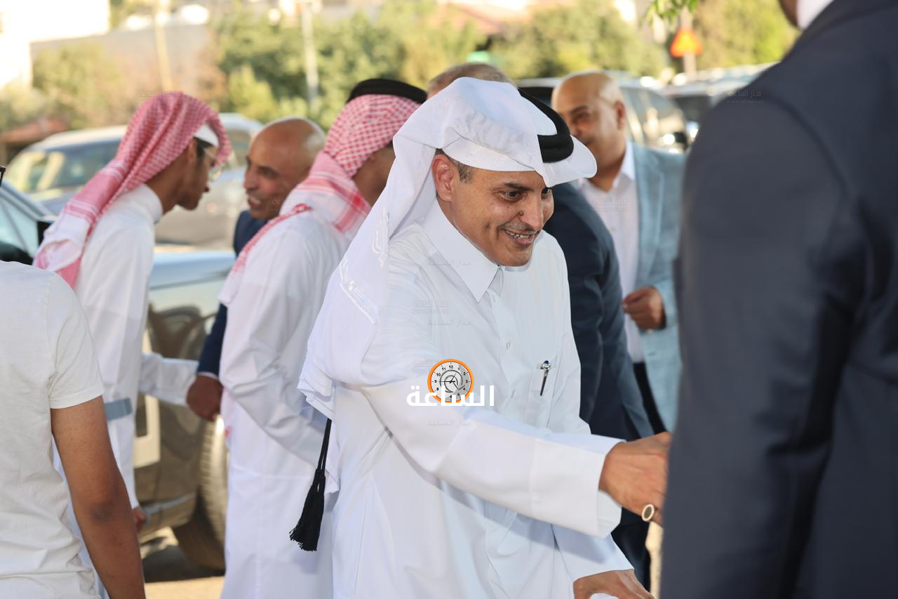 Madar Al-Saa Images 0.4437270893596751