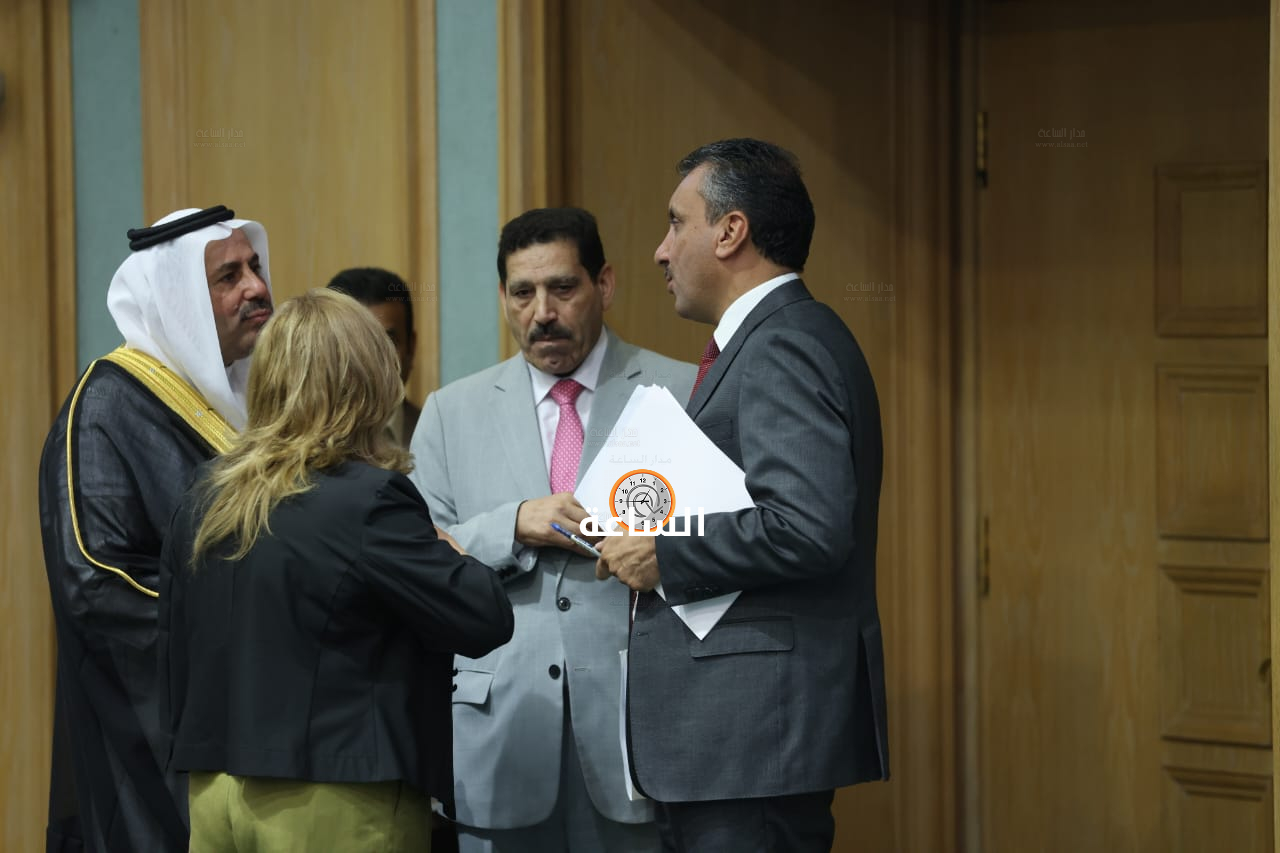 Madar Al-Saa Images 0.20603473946865603