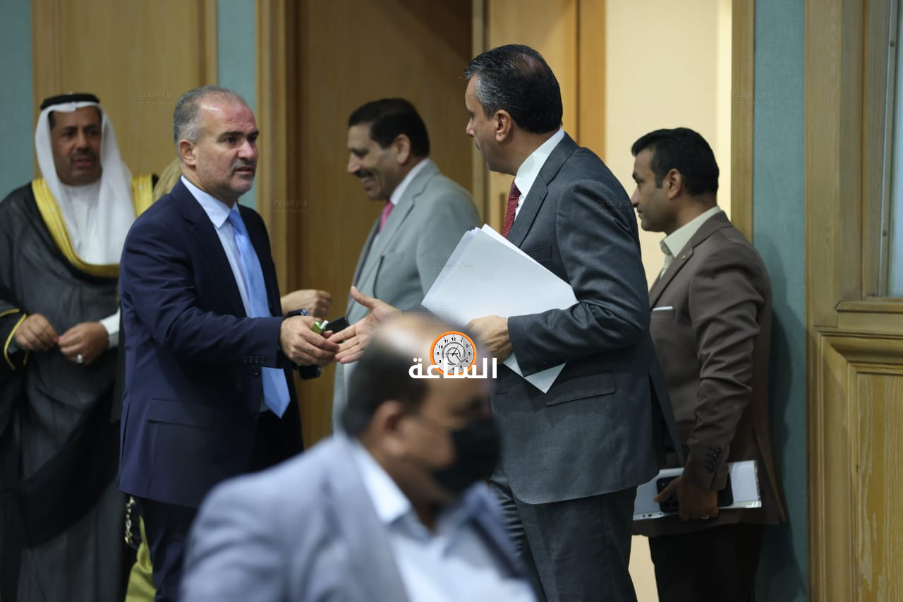 Madar Al-Saa Images 0.4066258727425963