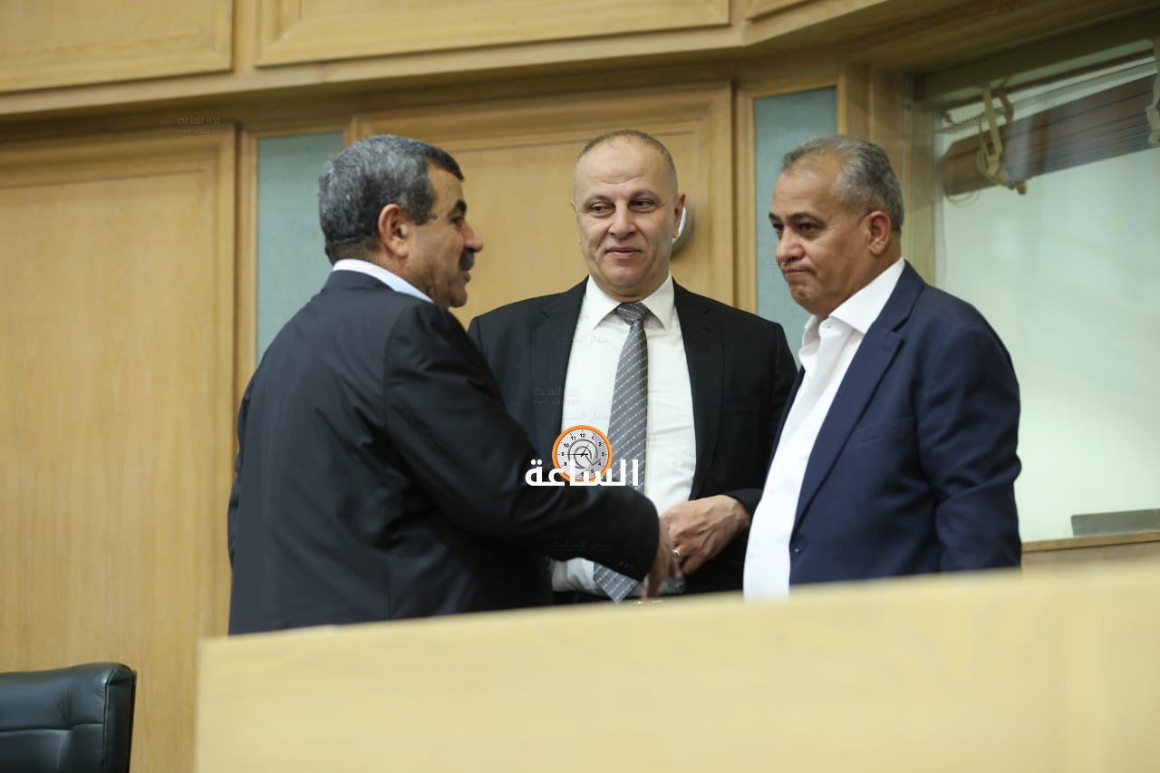 Madar Al-Saa Images 0.22126244727013955
