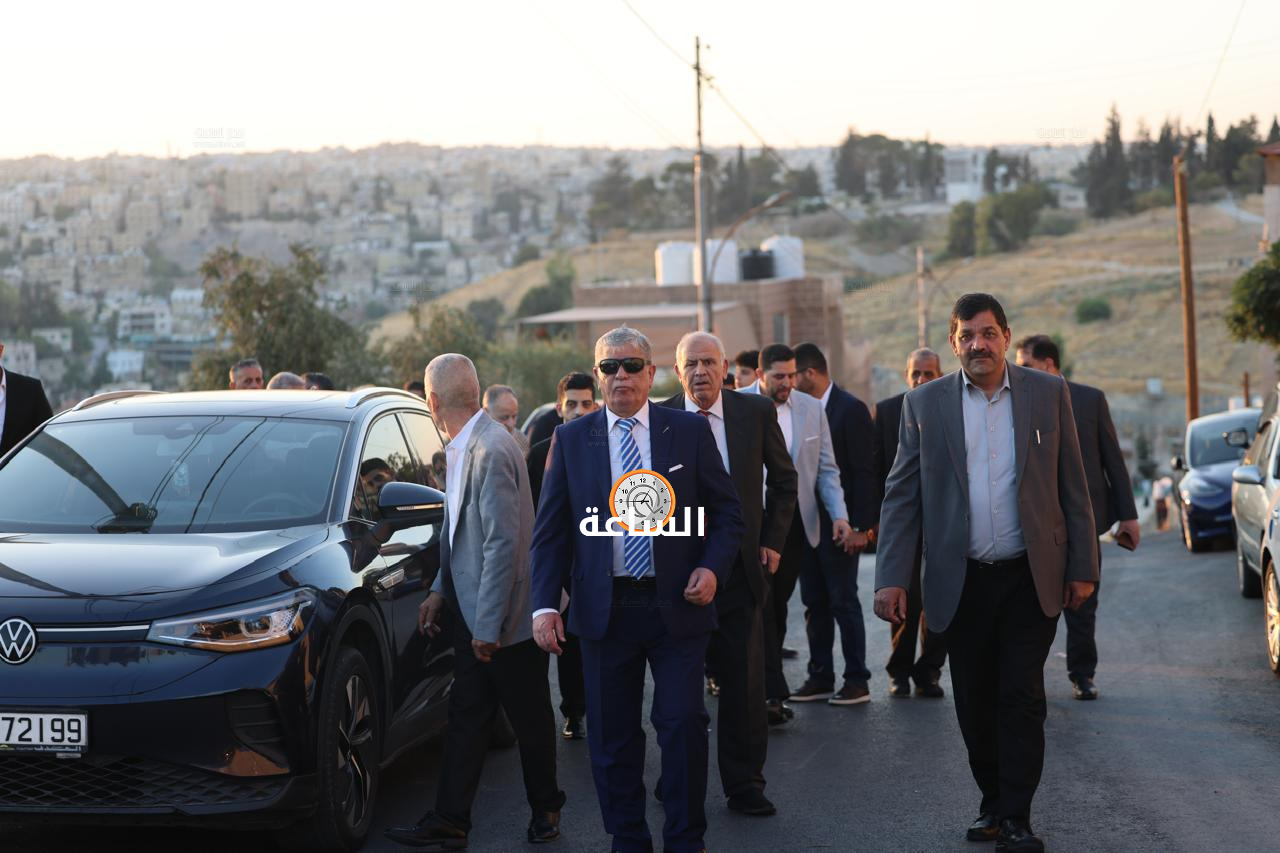 Madar Al-Saa Images 0.17546353222232924