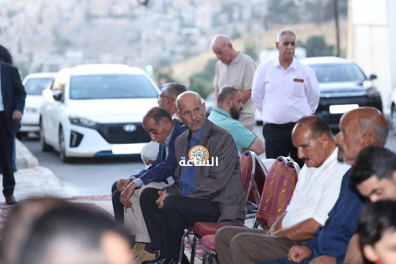 Madar Al-Saa Images 0.5511645584973294