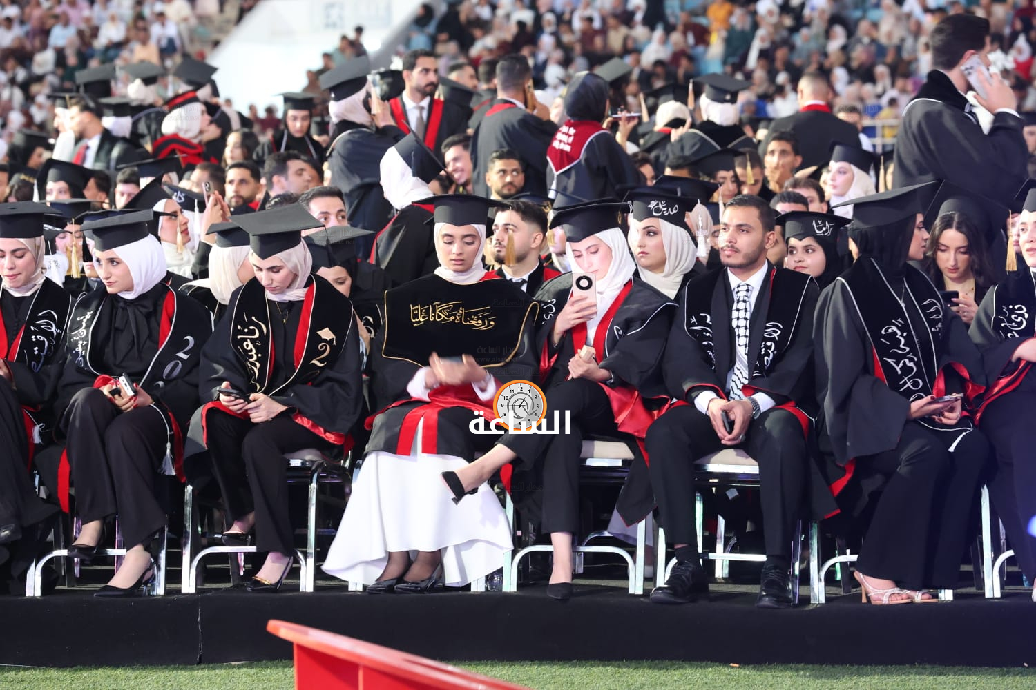 Madar Al-Saa Images 0.4376264456705812