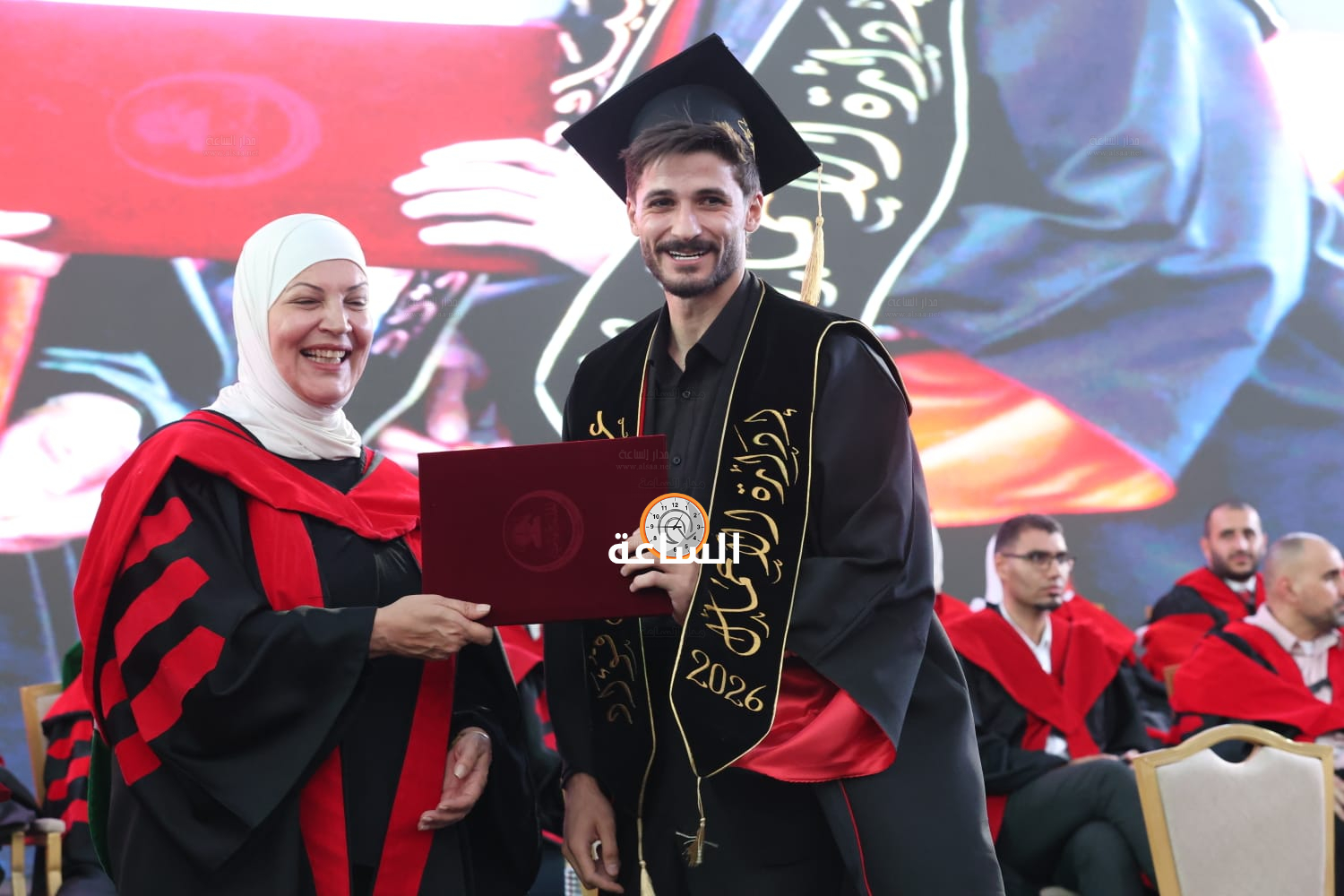 Madar Al-Saa Images 0.5879856086128895