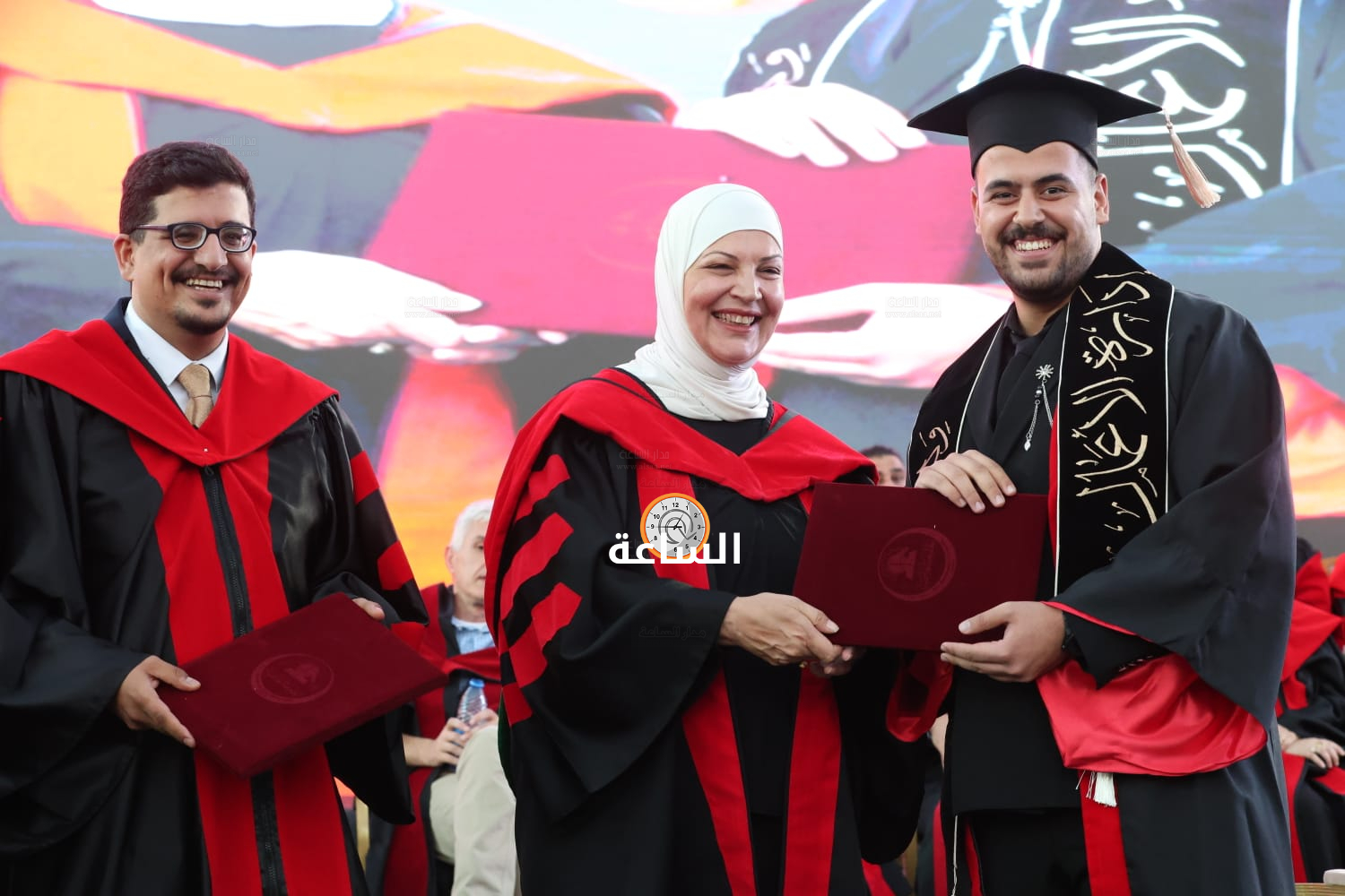Madar Al-Saa Images 0.2431011214802039