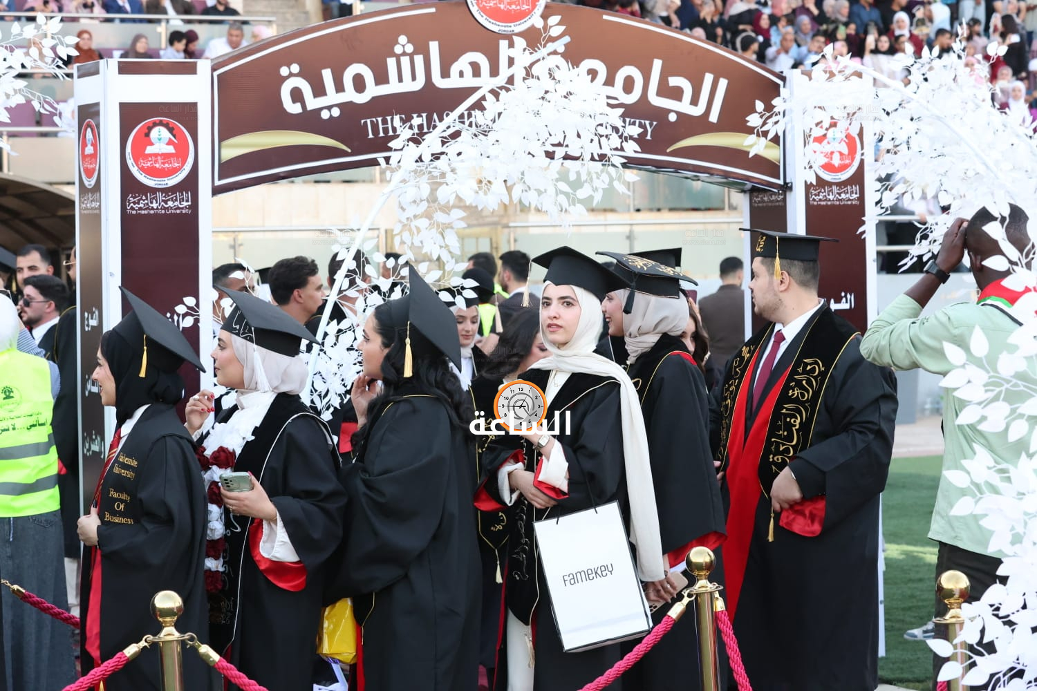 Madar Al-Saa Images 0.732412716887771