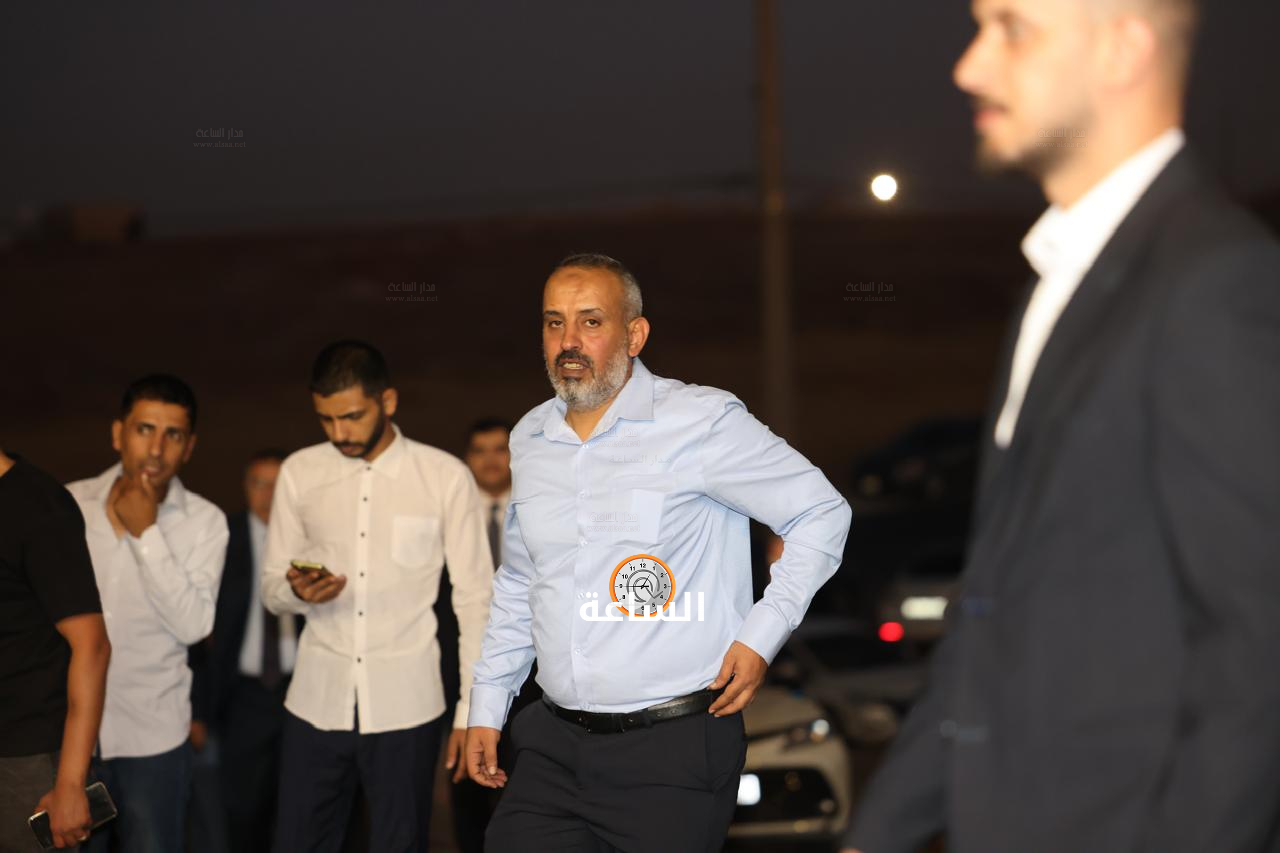 Madar Al-Saa Images 0.16864910852256731