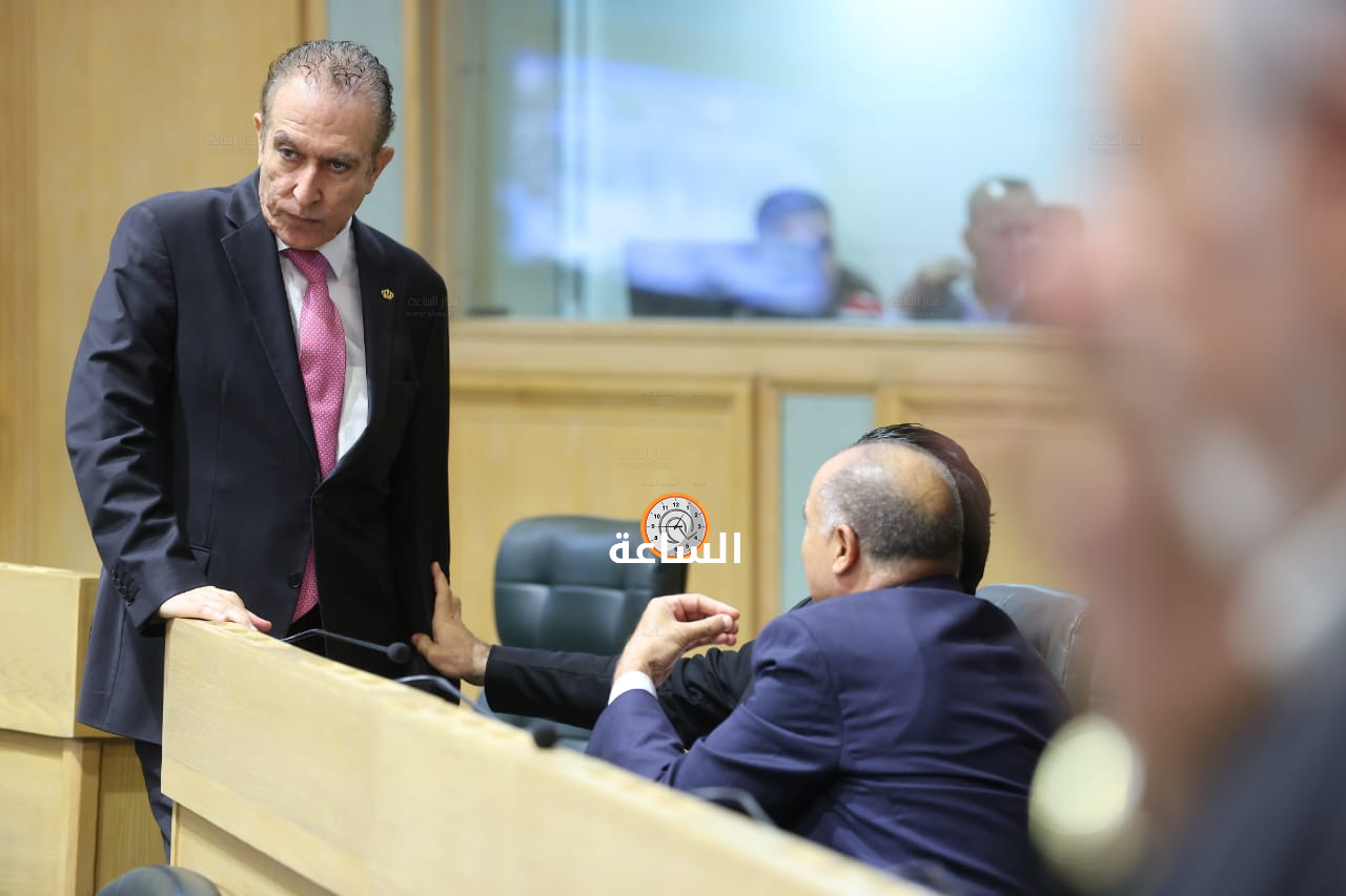 Madar Al-Saa Images 0.7049418129915994