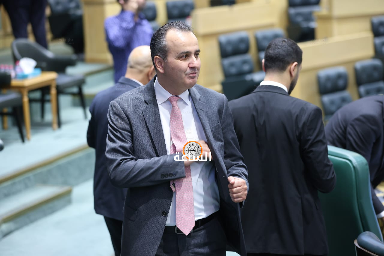 Madar Al-Saa Images 0.34279923073651497