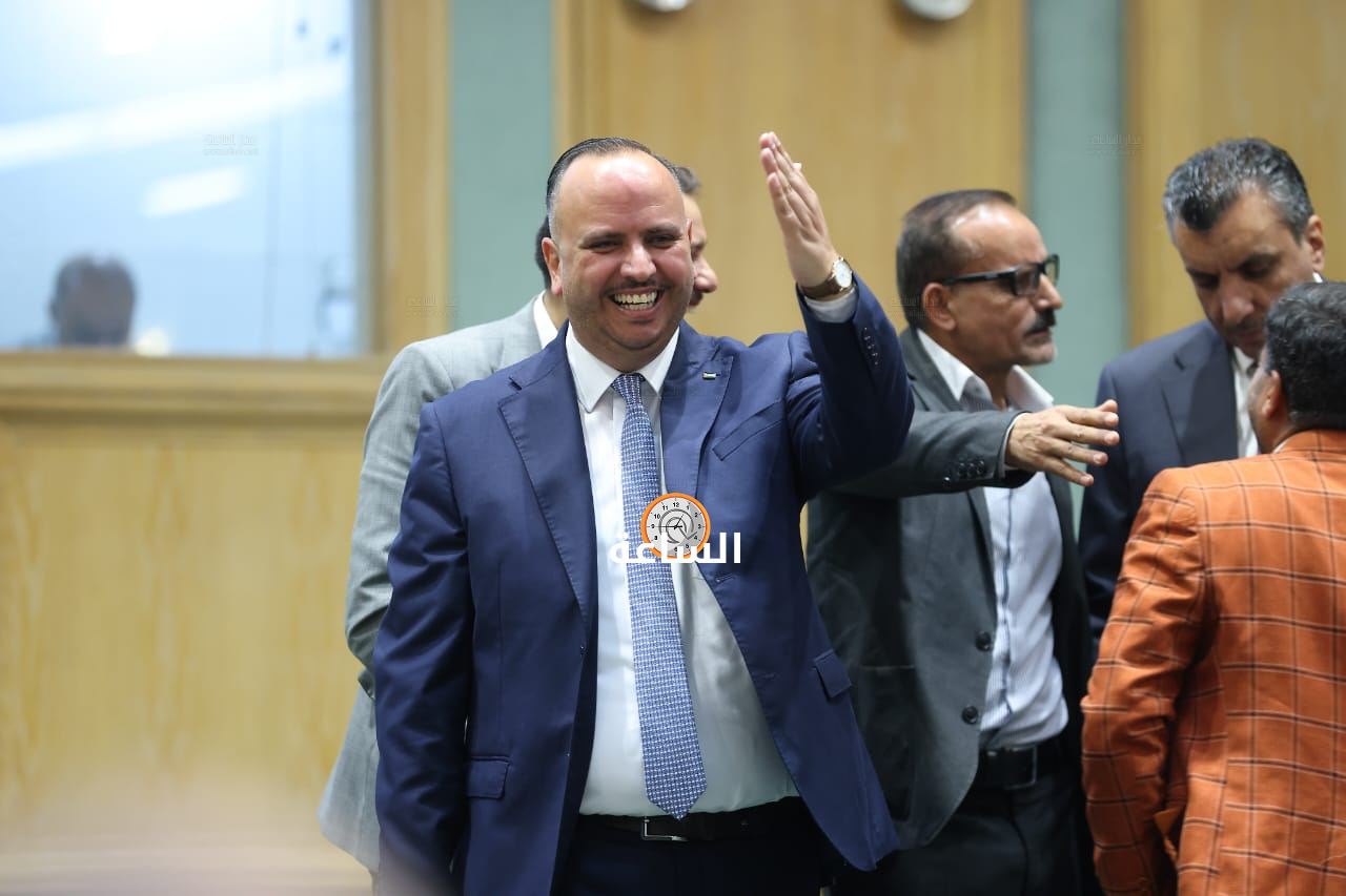Madar Al-Saa Images 0.6825286699132644