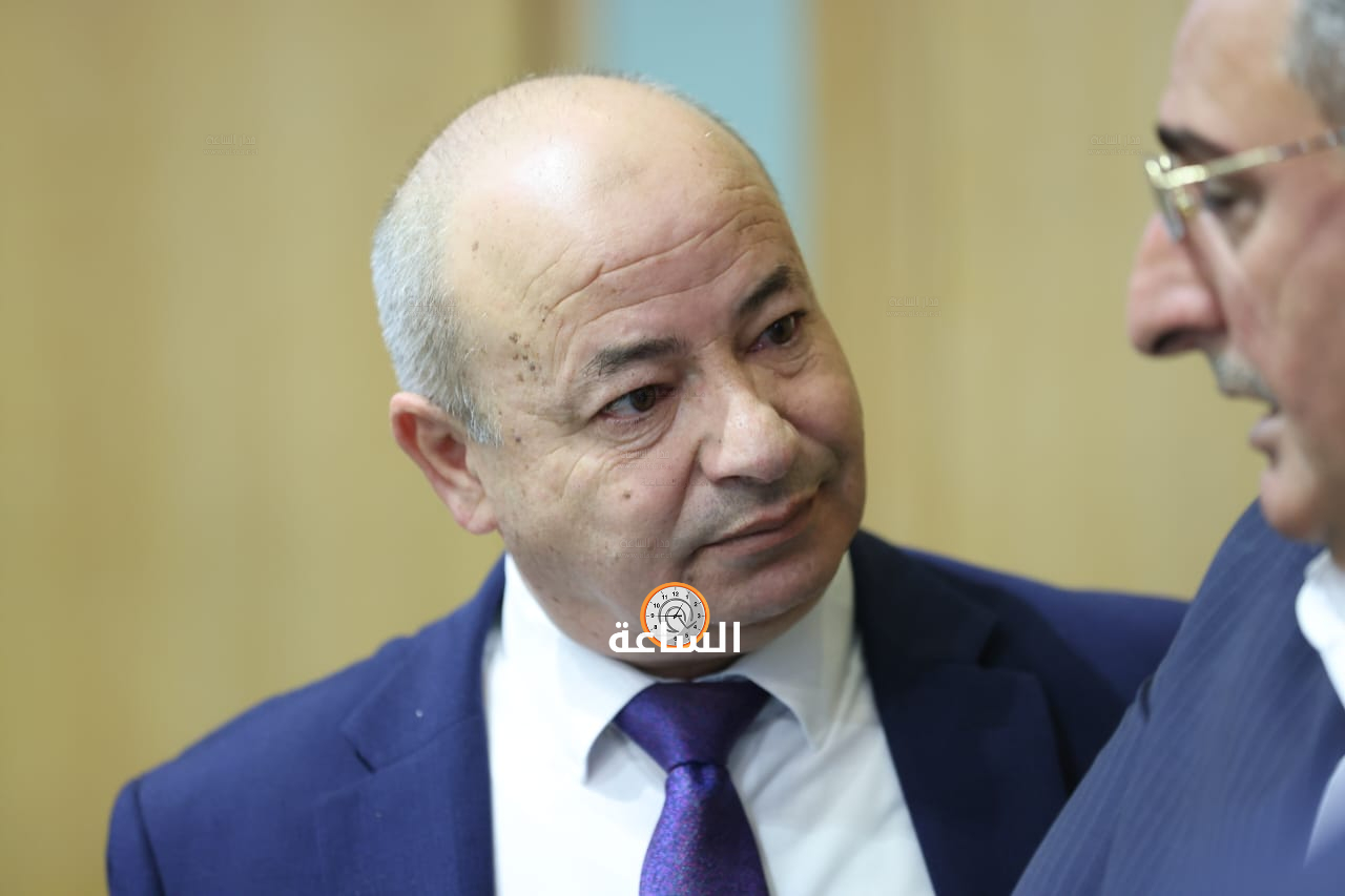 Madar Al-Saa Images 0.3616060501632058