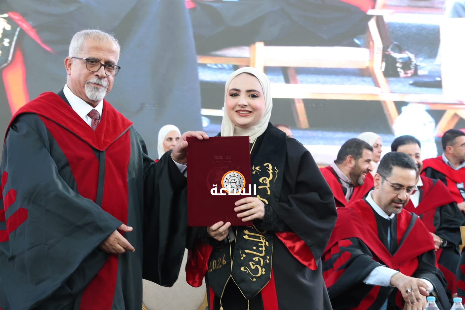Madar Al-Saa Images 0.2386047235310531