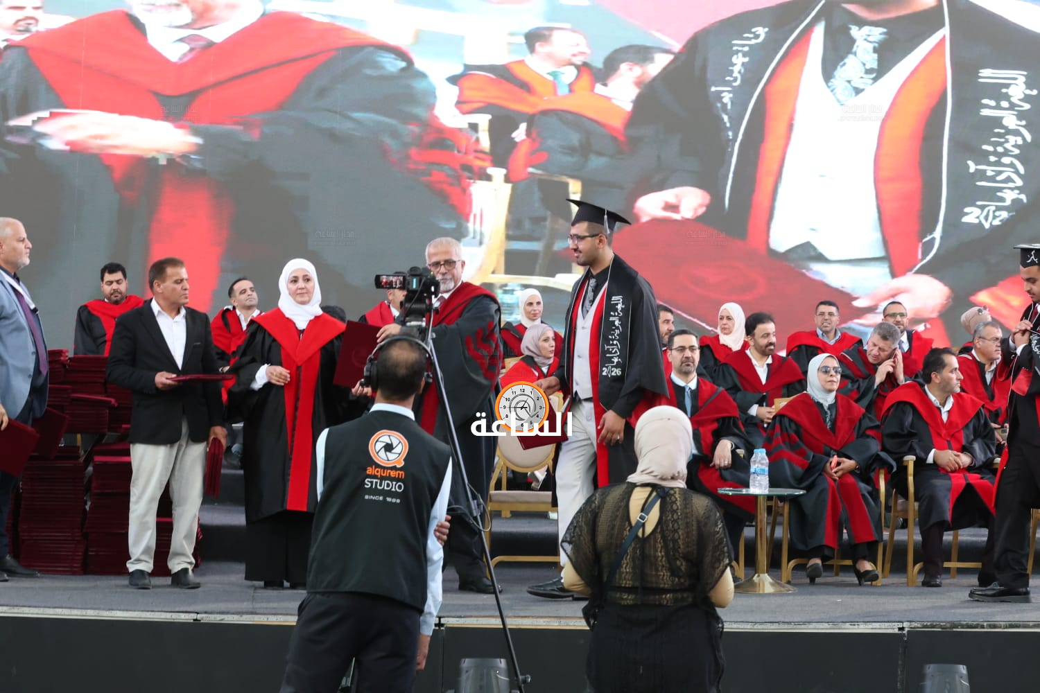 Madar Al-Saa Images 0.37783689622895267