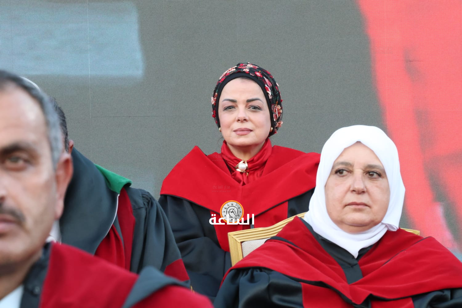 Madar Al-Saa Images 0.42894877726720015